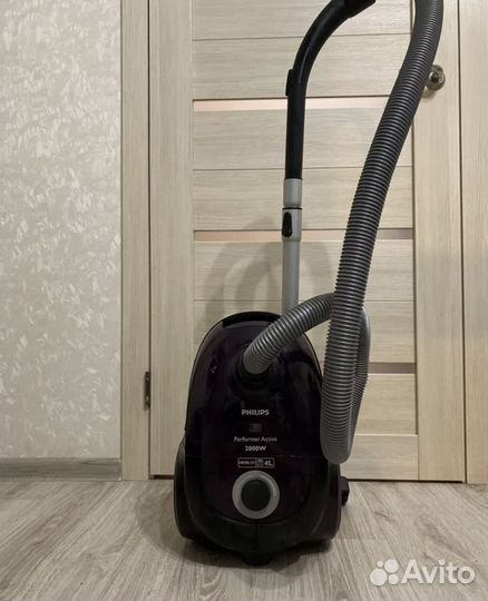 Пылесос Philips 2000w