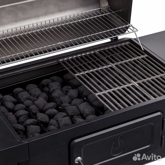 Угольный гриль Char-Broil Performance 780