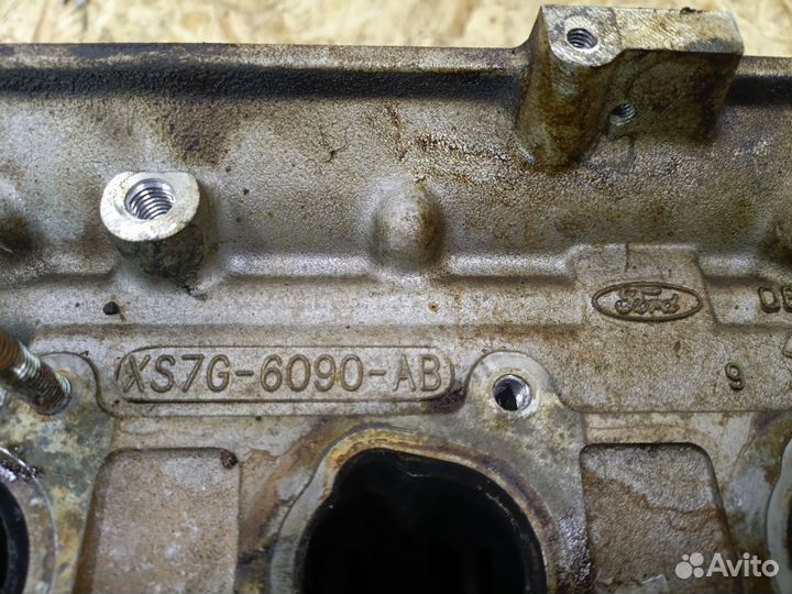 Головка блока цилиндров Ford 2.0 Zetec