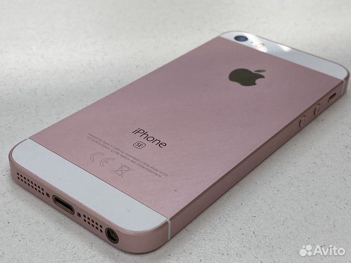 iPhone SE, 32 ГБ