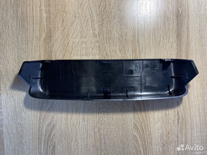 Стоп сигнал багажника с крышкой Renault Arkana