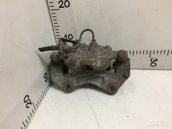 Суппорт передний правый