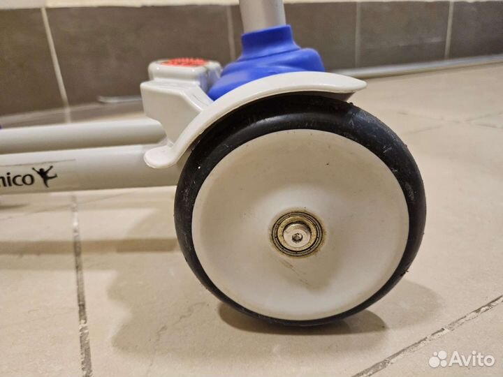 Самокат инерционный Amico от 3 лет