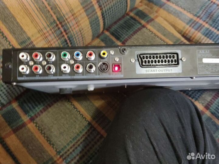 Dvd плеер akai с пультом