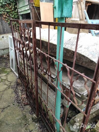 Решетки на окна металлические