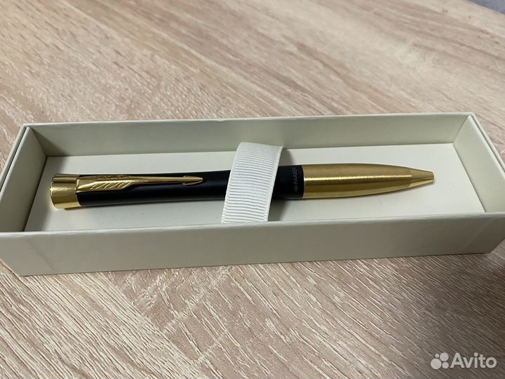 Шариковая ручка Parker