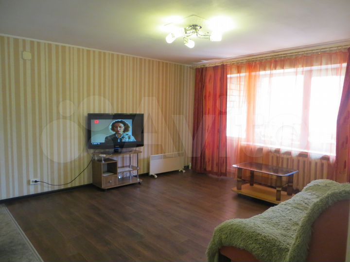 2-к. квартира, 70 м², 2/5 эт.
