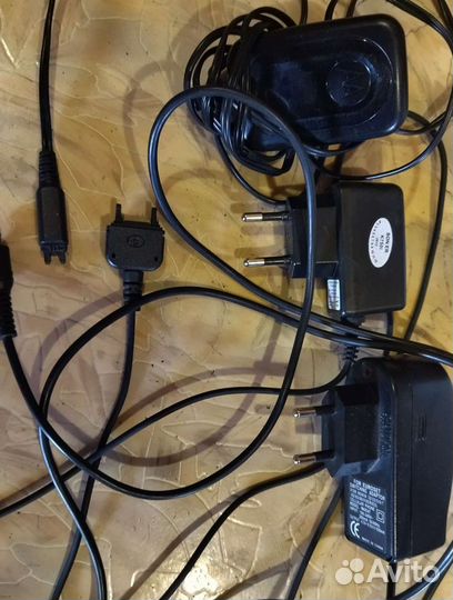 Зарядное устройство S-ericsson, Nokia, Motorola