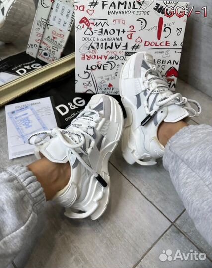 Кроссовки женские Dolce Gabbana