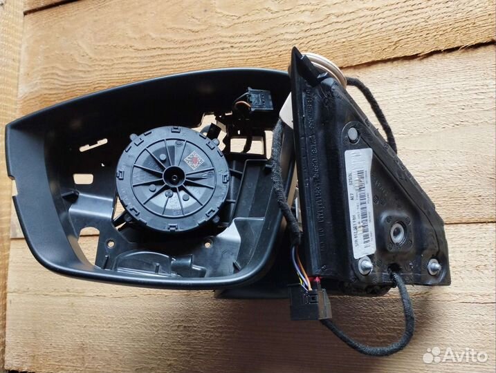 Зеркало заднего вида Skoda karoq