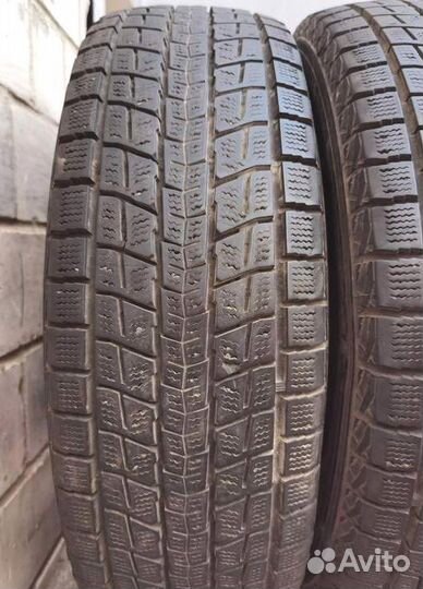 Dunlop Winter Maxx SJ8 215/70 R16 97Q