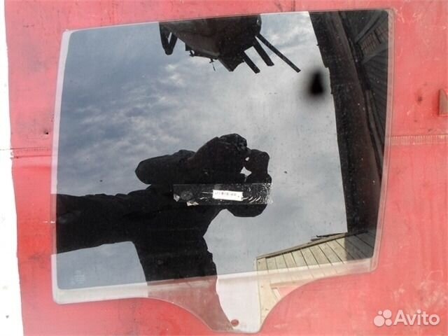 Стекло боковое правое BMW X5 е70