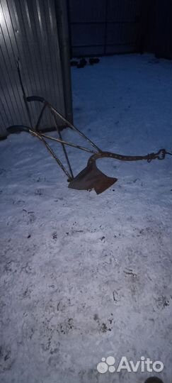 Конный плуг