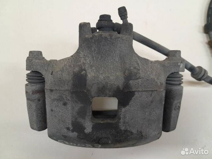 Суппорт передний левый, Mitsubishi Outlander 2012