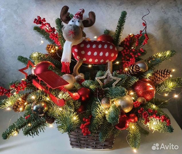 Новогодние композиции из живой ели и сосны