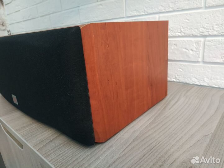 Акустика центрального канала JBL EC25