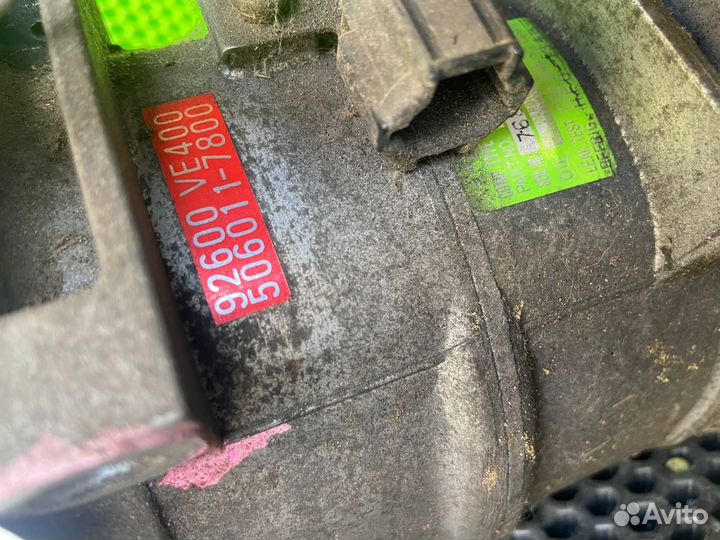 Компрессор кондиционера Nissan Elgrand 92600VE400