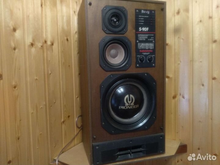 Акустические колонки s 90F