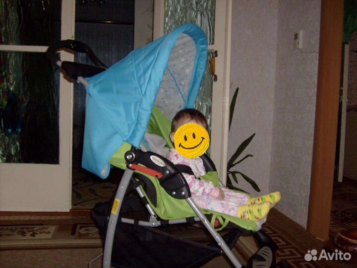 Прогулочная коляска