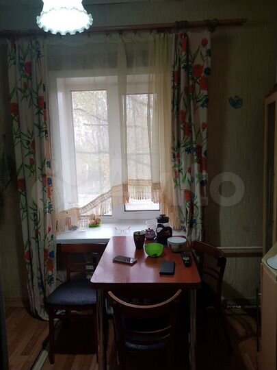 Доля в 3-к. квартире, 51,5 м², 2/2 эт.