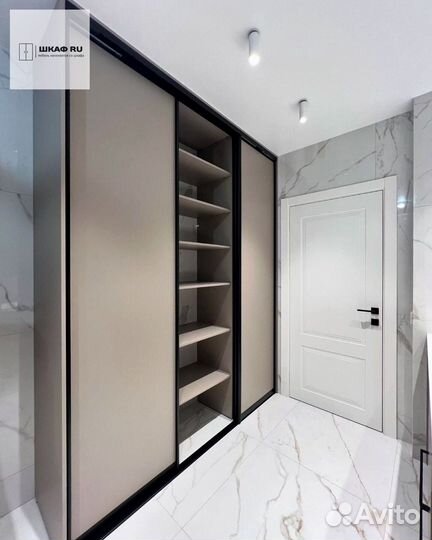 Шкаф распашной с фрезеровкой