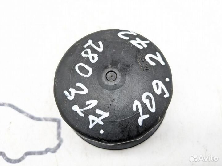 Крышка масляного фильтра w209 CLK-class 272.972