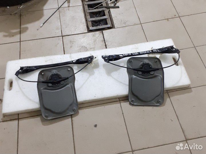 Стеклоподъемник задний правый левый Skoda Fabia