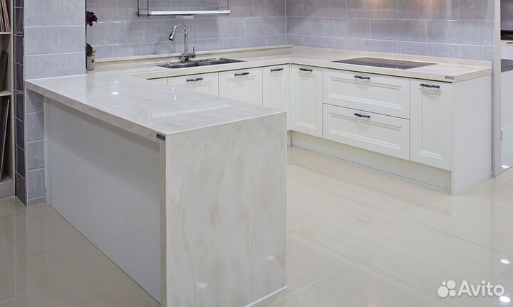 Барные стойки и столешницы из акрилового камня