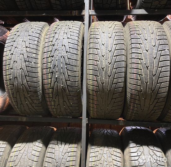 Nokian Tyres Hakkapeliitta R 215/65 R16 98M