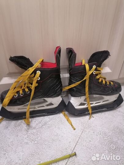 Коньки хоккейные детские