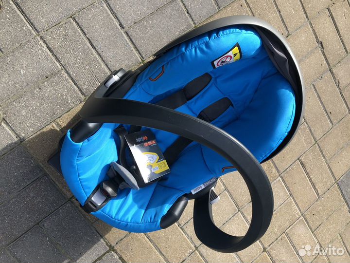 Детское кресло люлька с базой