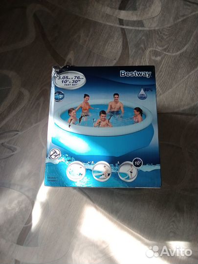 Бассейн 305*76 см в упаковке