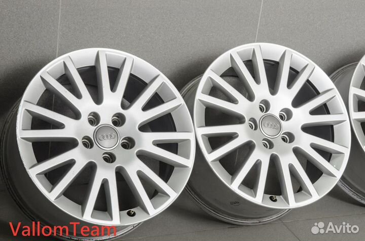 Лот UP5209319 Оригинальные 17-е диски audi