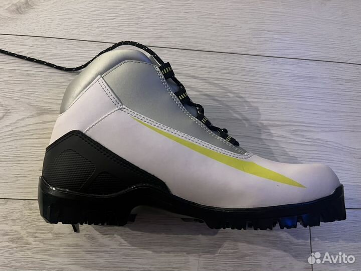 Лыжные ботинки Larsen Active SNS 41р