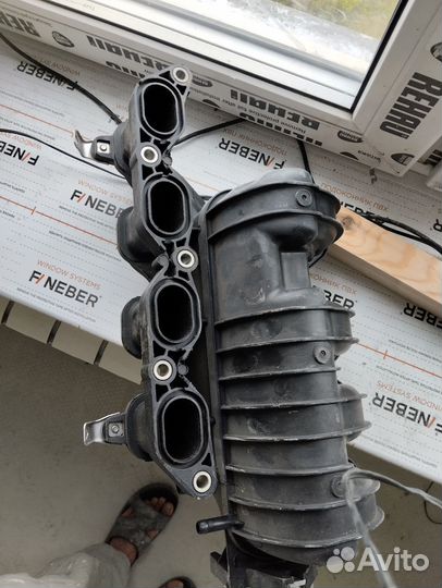 Впускной коллектор