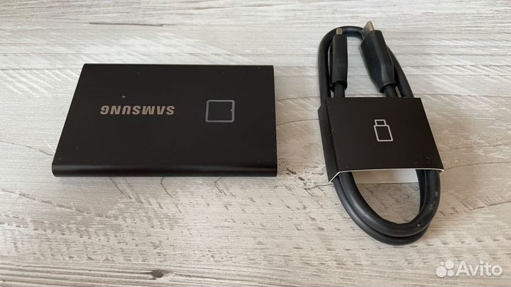 Samsung SSD T7 touch 2TB Внешний диск