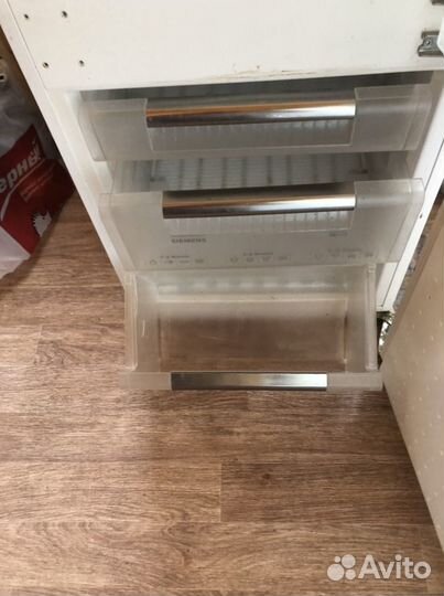 Холодильник siemens