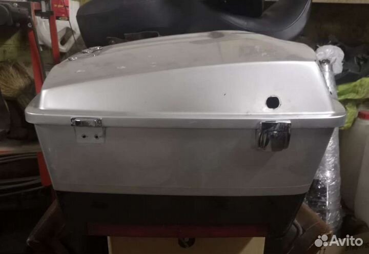 Турпак / центральный кофр на Харлей Давидсон