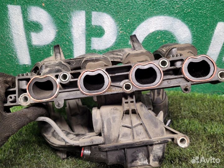 Коллектор впускной Ford Focus 2 1.4