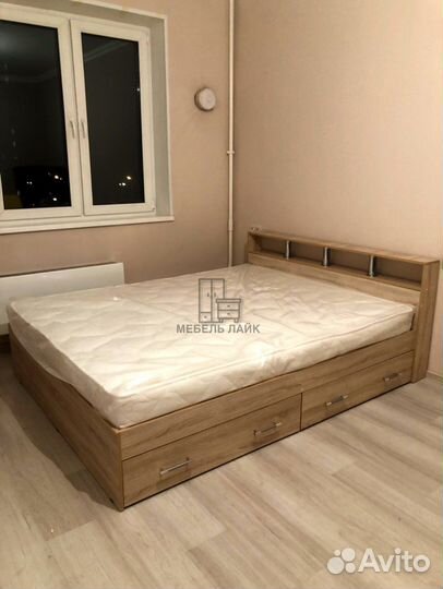 Кровать двуспальная