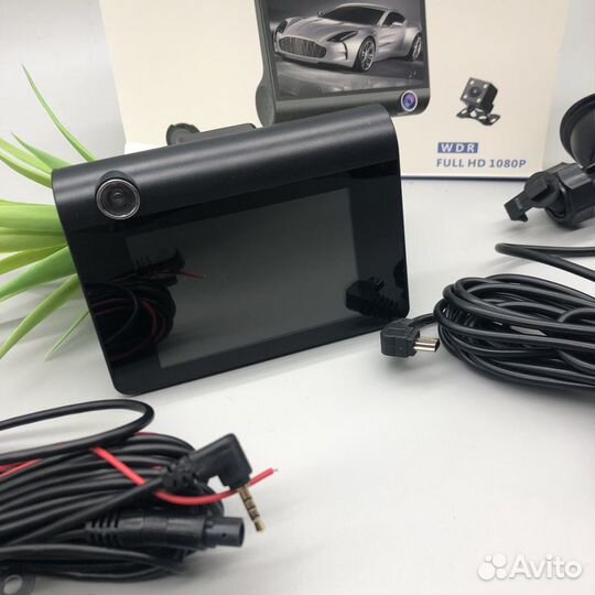 Видеорегистратор 3 камеры (новый)