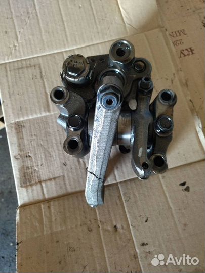 Ось коромысел DAF XF 105 2008