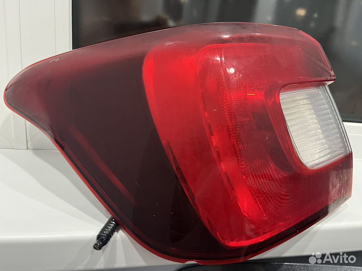 Фонарь задний левый levorg