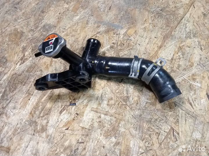 Тройник радиатора Hyundai Solaris 2 Киа Рио 4