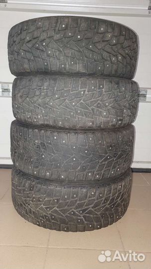 Dunlop SP Winter Ice 02 205/55 R16 и 225/55 R16 94T