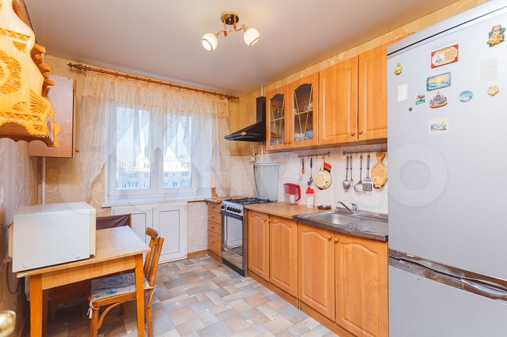 3-к. квартира, 64 м², 6/9 эт.