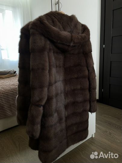 Шуба норковая с капюшоном