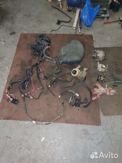 Навесное оборудование Двигателя Renault K7J 710