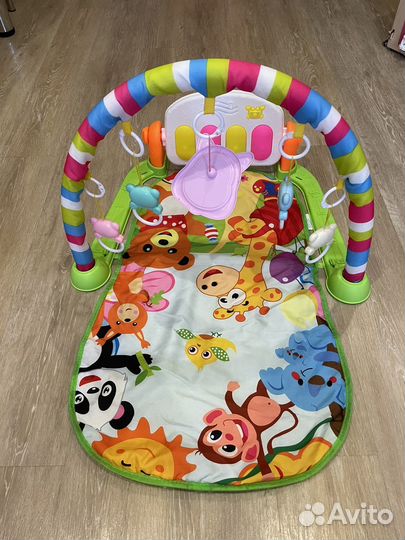 Развивающий коврик с пианино
