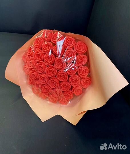 Розы из Белого Шоколада - 37 шт в Букете